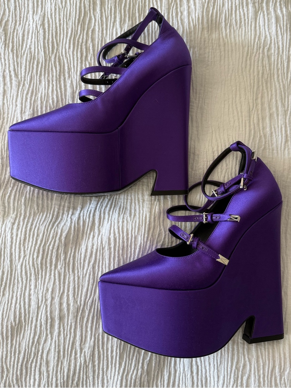 Versace Tempest Deep Purple Satin Platform Pumps - Picture 2 of 14